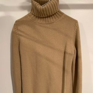 Zara woman studio dress 95% wool 5% cashmere